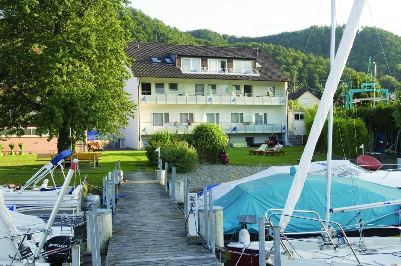 Hotel Pension Café Hasler Bodman-Ludwigshafen Esterno foto