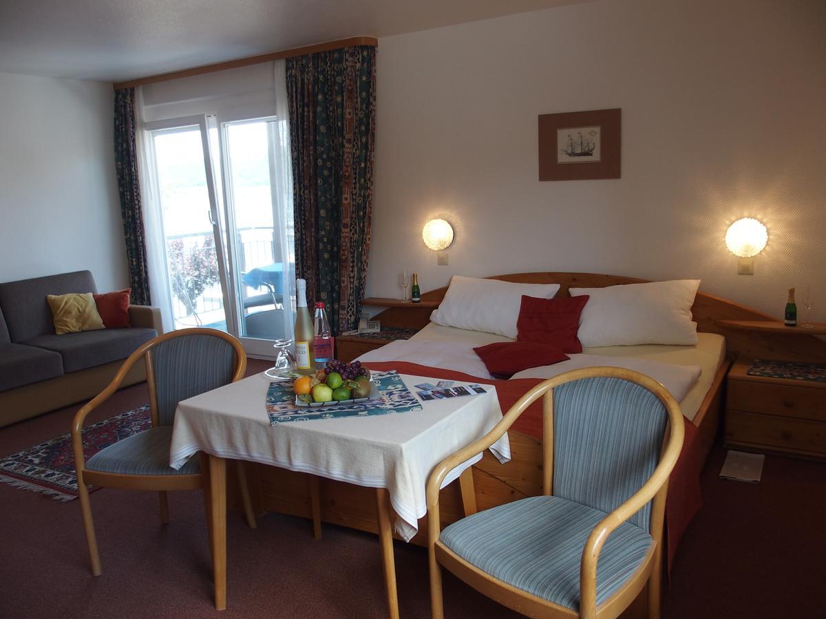 Hotel Pension Café Hasler Bodman-Ludwigshafen Esterno foto