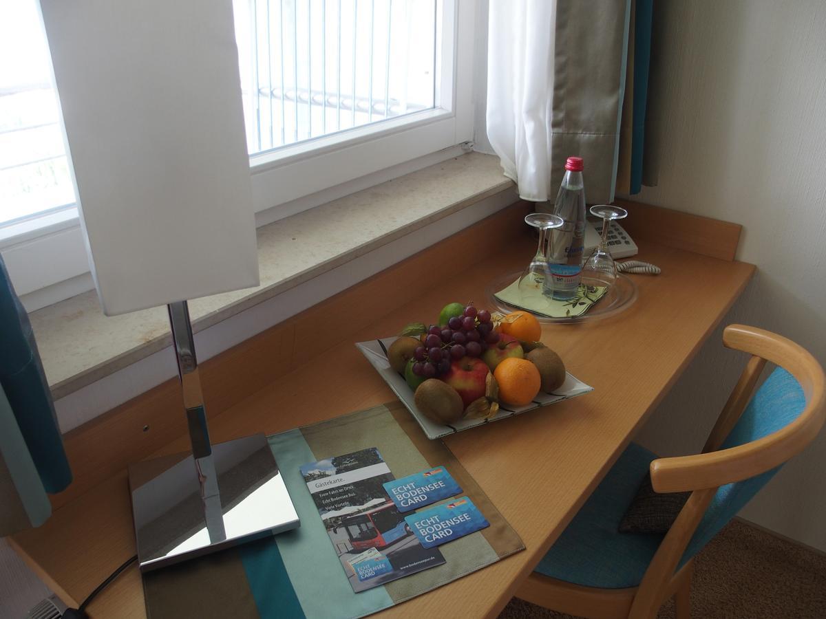 Hotel Pension Café Hasler Bodman-Ludwigshafen Esterno foto