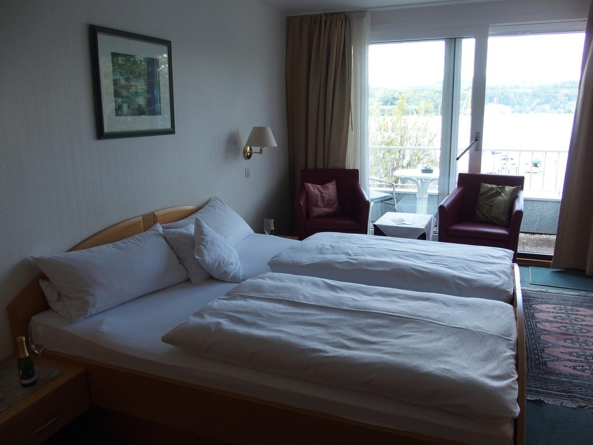 Hotel Pension Café Hasler Bodman-Ludwigshafen Esterno foto